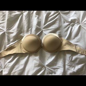 Strapless nude bra